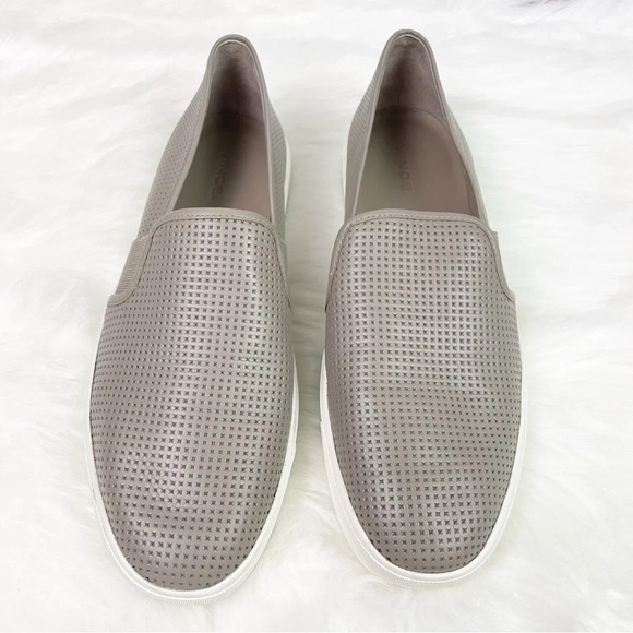 VINCE Blair Slip-On Sneakers Perforated Calf Skin Leather 10 Casual Loafers - Picture 2 of 11